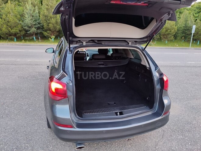 Opel Astra 2011, 190,200 km - 1.4 л - Qusar