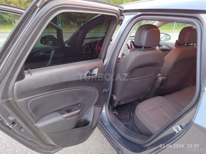Opel Astra 2011, 190,200 km - 1.4 л - Qusar