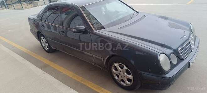 Mercedes E 220 d 1999, 230,754 km - 2.2 л - Sumqayıt
