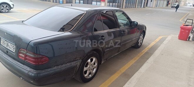 Mercedes E 220 d 1999, 230,754 km - 2.2 л - Sumqayıt