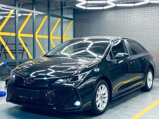 Toyota Corolla 2024, 2,400 km - 1.8 л - Bakı