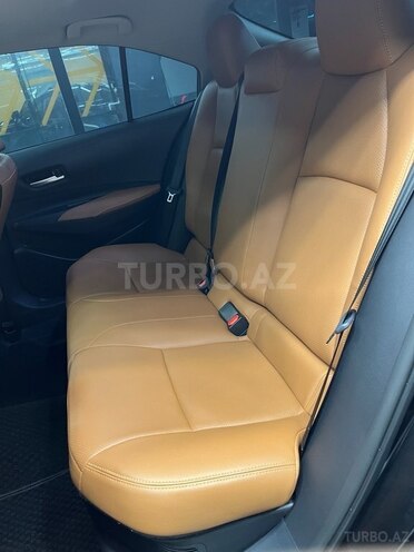 Toyota Corolla 2024, 2,400 km - 1.8 л - Bakı
