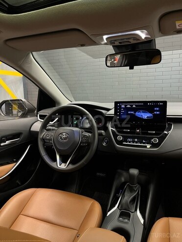 Toyota Corolla 2024, 2,400 km - 1.8 л - Bakı
