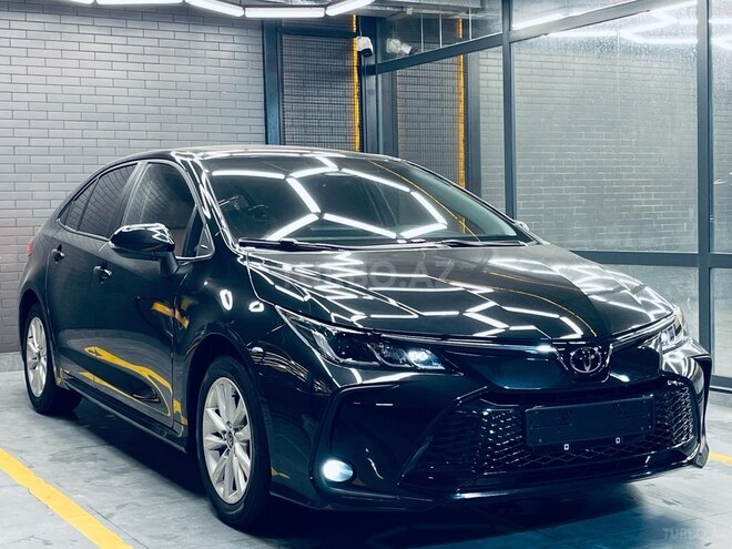 Toyota Corolla 2024, 2,400 km - 1.8 л - Bakı