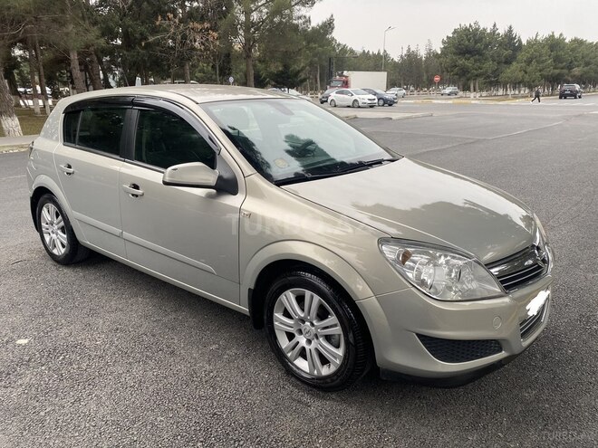 Opel Astra 2009, 278,550 km - 1.3 л - Bakı