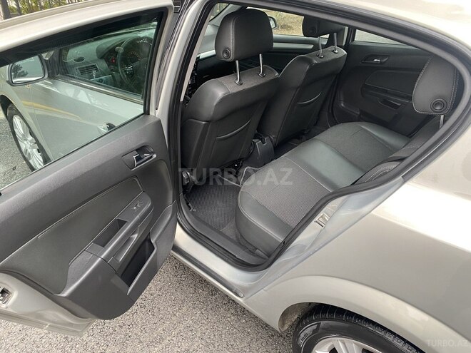 Opel Astra 2009, 278,550 km - 1.3 л - Bakı