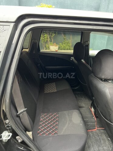 Mitsubishi Airtrek 2004, 294,484 km - 2.0 l - Sumqayıt