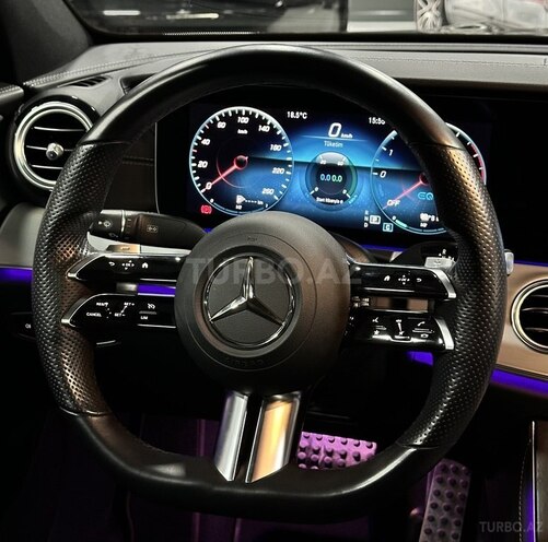 Mercedes E 300 de-10