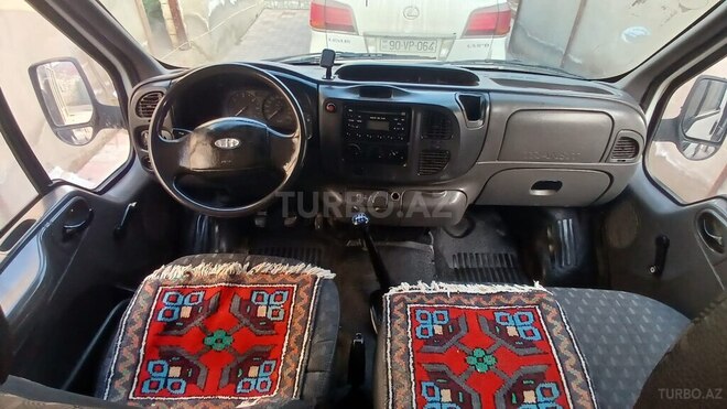 Ford Transit 2001, 300,000 km - 2.4 l - Bakı