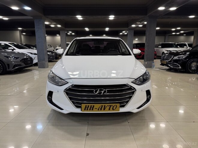 Hyundai Elantra 2016, 180,000 km - 1.6 л - Bakı