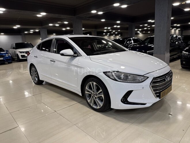 Hyundai Elantra 2016, 180,000 km - 1.6 л - Bakı