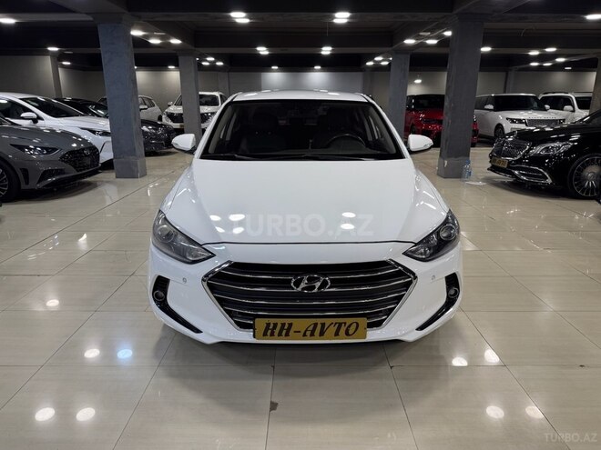 Hyundai Elantra 2016, 180,000 km - 1.6 л - Bakı