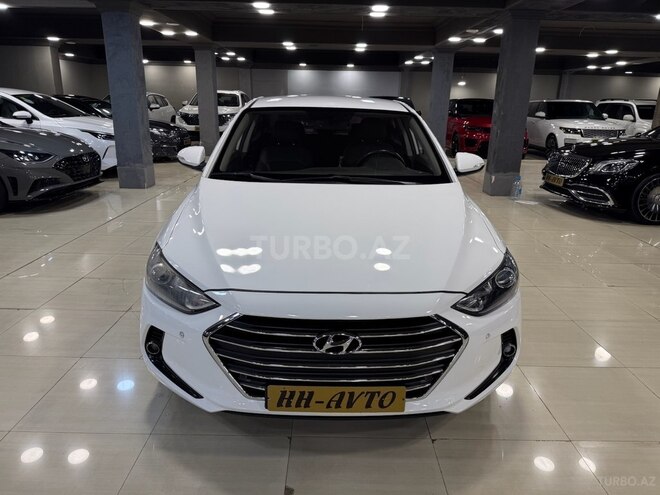 Hyundai Elantra 2016, 180,000 km - 1.6 л - Bakı