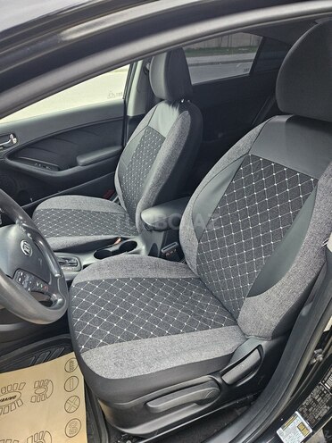 Kia Cerato-8