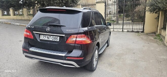 Mercedes ML 250 4MATIC 2015, 328,908 km - 2.2 l - Bakı