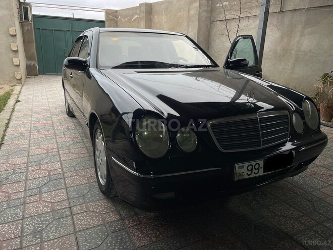 Mercedes E 220 d 2000, 290,000 km - 2.2 l - Bakı