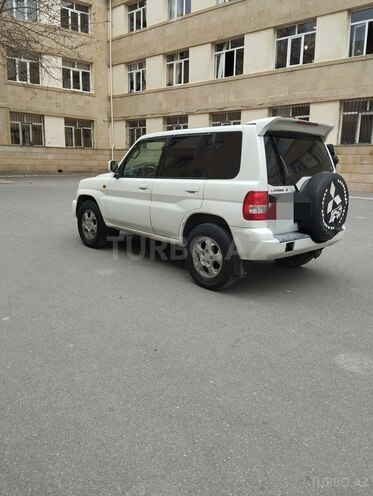 Mitsubishi Pajero io 2000, 240,000 km - 2.0 l - Bakı