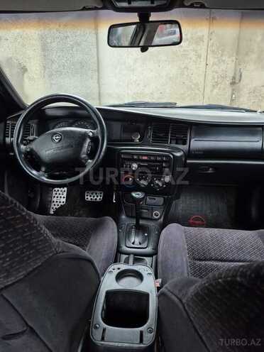 Opel Vectra-3
