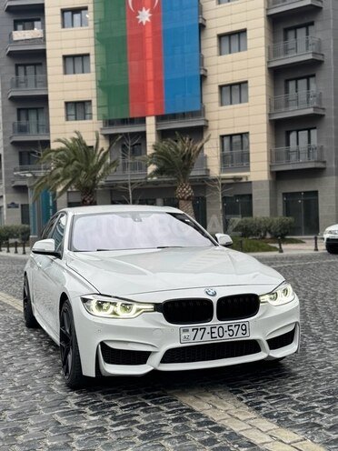 BMW 320-10