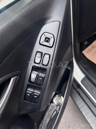 Hyundai Tucson 2011, 180,000 km - 2.0 l - Bakı