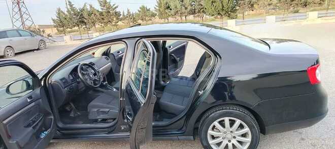 Volkswagen Jetta-8