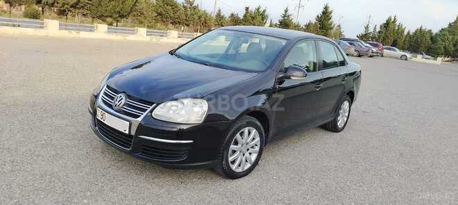Volkswagen Jetta-13