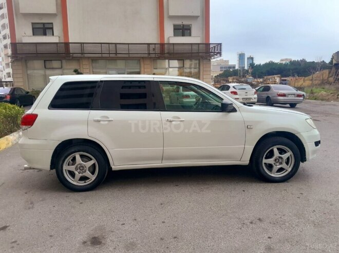 Mitsubishi Airtrek 2002, 350,487 km - 2.0 l - Bakı
