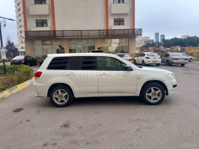 Mitsubishi Airtrek 2002, 350,487 km - 2.0 l - Bakı