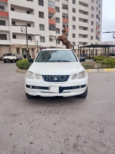 Mitsubishi Airtrek 2002, 350,487 km - 2.0 l - Bakı