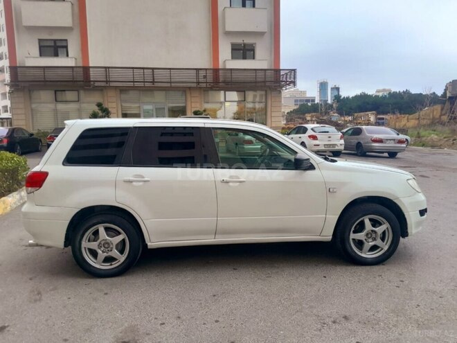 Mitsubishi Airtrek 2002, 350,487 km - 2.0 l - Bakı