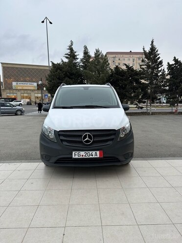 Mercedes Vito 2018, 210,000 km - 1.6 l - Sumqayıt