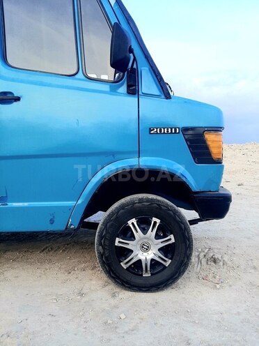 Mercedes 208 D 1992, 677,889 km - 2.5 л - Ağstafa