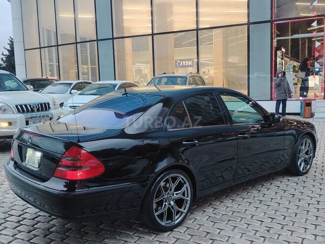 Mercedes E 320 2004, 285,000 km - 3.2 l - Bakı