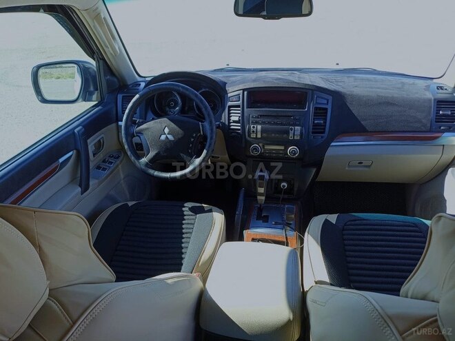 Mitsubishi Pajero 2009, 200,000 km - 3.0 l - Bakı