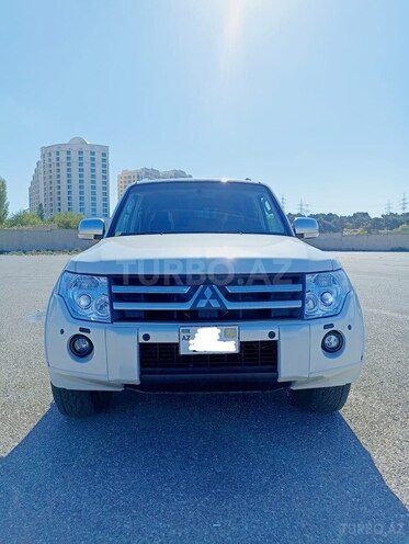 Mitsubishi Pajero 2009, 200,000 km - 3.0 l - Bakı