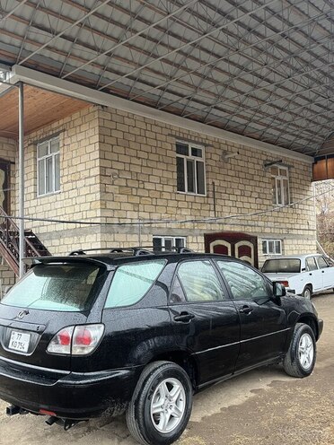Lexus RX 300 2002, 164,231 km - 3.0 l - Tovuz