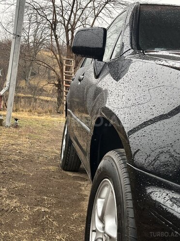 Lexus RX 300 2002, 164,231 km - 3.0 l - Tovuz
