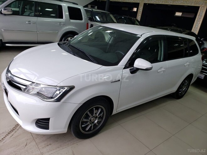 Toyota Corolla Fielder 2015, 177,500 km - 1.8 l - Bakı
