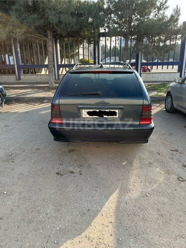 Mercedes C 220 d 2000, 556,000 km - 2.2 л - Sumqayıt