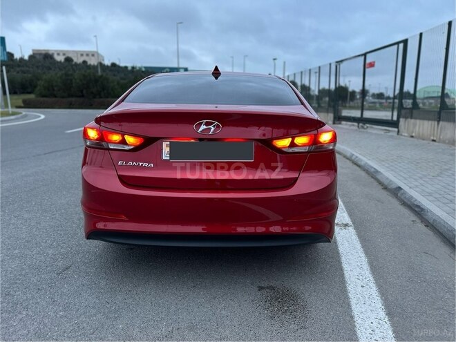 Hyundai Elantra 2018, 75,639 km - 2.0 l - Bakı