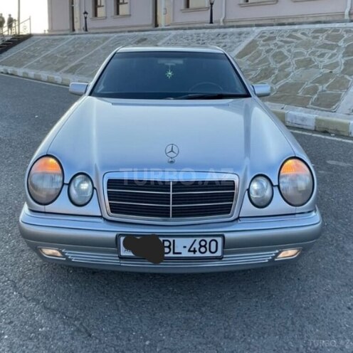 Mercedes E 230 1996, 417,852 km - 2.3 l - Beyləqan