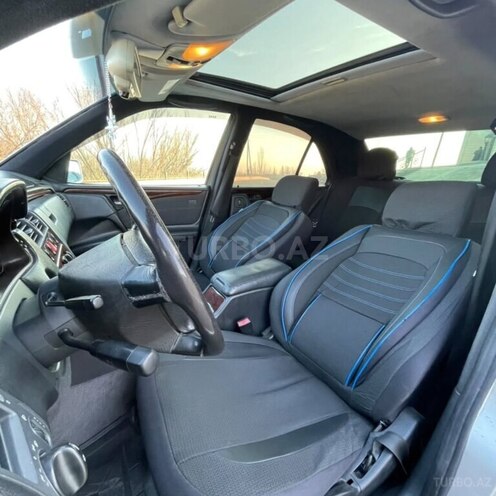 Mercedes E 230 1996, 417,852 km - 2.3 l - Beyləqan