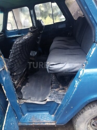 UAZ 469-6