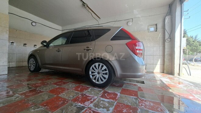 Kia Ceed 2008, 384,000 km - 1.6 l - Sumqayıt