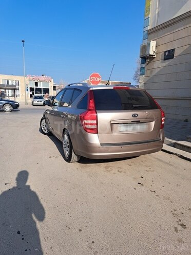 Kia Ceed 2008, 384,000 km - 1.6 l - Sumqayıt