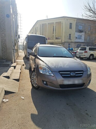 Kia Ceed 2008, 384,000 km - 1.6 l - Sumqayıt