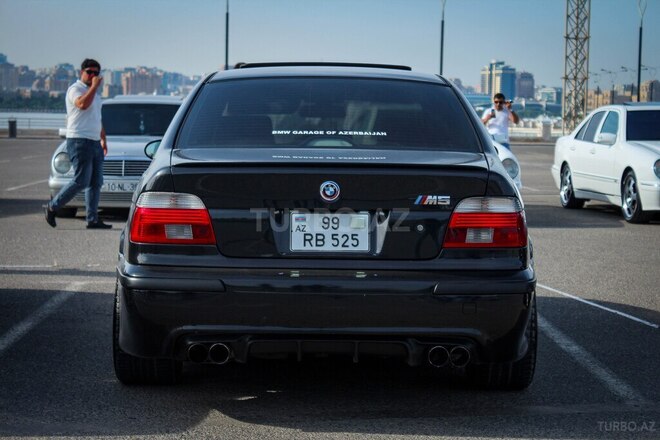 BMW 525 2000, 335,000 km - 2.5 l - Bakı