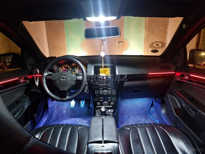 Opel Astra 2009, 311,320 km - 1.3 л - Bakı
