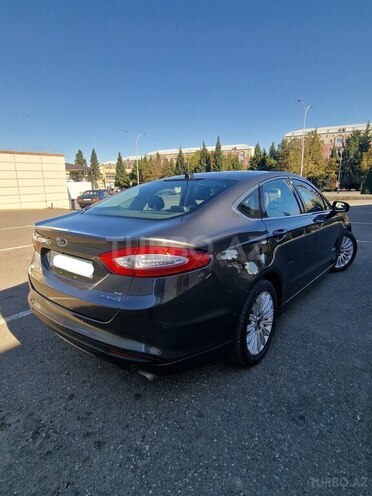 Ford Fusion (North America) 2015, 294,567 km - 2.0 l - Gəncə