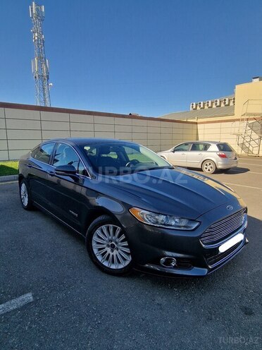 Ford Fusion (North America) 2015, 294,567 km - 2.0 l - Gəncə